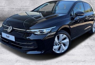 VW Golf 8.900 km 28.900 &euro; Leuna 06237