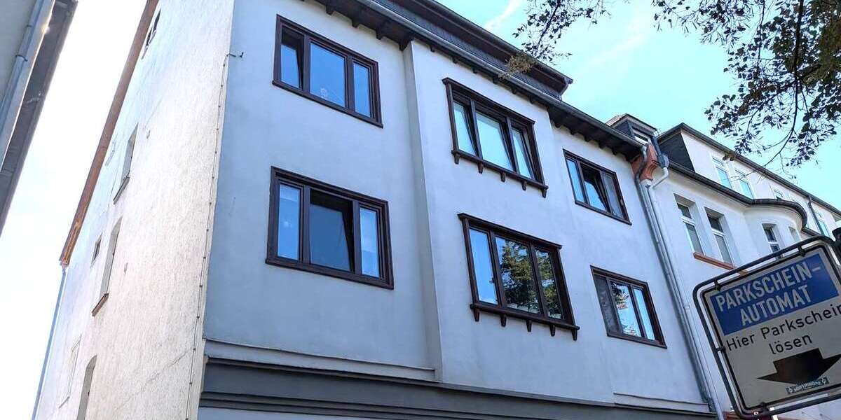 Etagenwohnung Marburg - 5 Zimmer, 110 m&sup2;, 1.100&euro; | Angebot:27293800