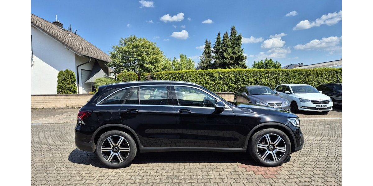 Mercedes-Benz GLC 400 d 4M Rückfahrkamera, LED-Scheinwerfer, Nav 160.000 km 28.690 &euro; Rodgau 63110