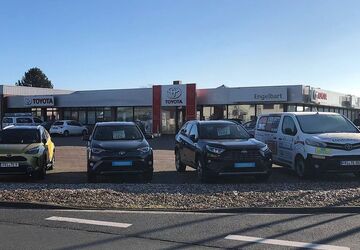 Toyota Yaris 16.700 km 18.950 &euro; Schortens 26419