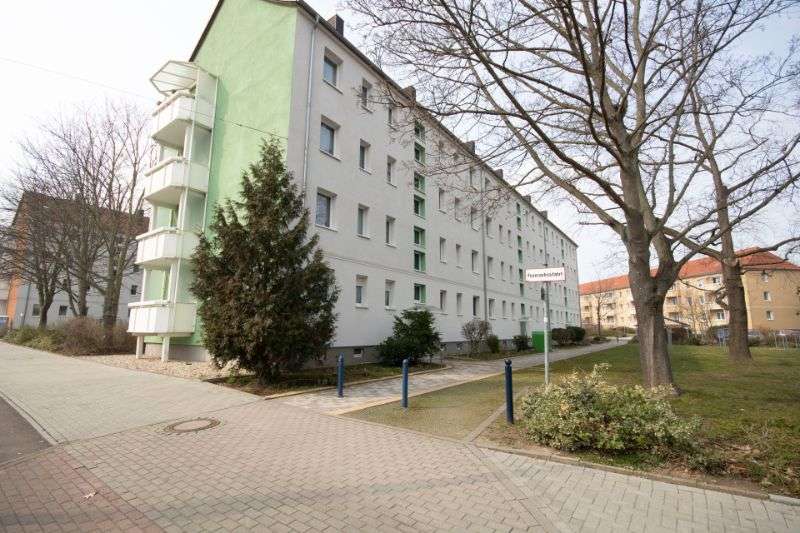 Etagenwohnung Halle (Saale) Landrain - 3 Zimmer, 59 m&sup2;, 518&euro; | Angebot:27658131