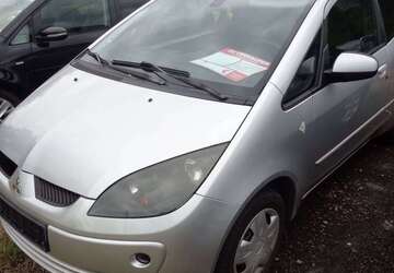 Mitsubishi Colt 140.000 km 2.390 &euro; Ohrdruf 99885