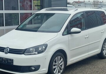 VW Touran Style BMT 7 Sitzer Klimaautomatik NAVI 269.000 km 6.799 &euro; Landau 76829