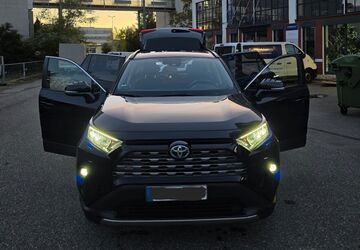 Toyota RAV 4 173.000 km 2.800 &euro; Stuttgart 70569