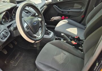 Ford Fiesta 119.000 km 5.800 &euro; Köln 51105