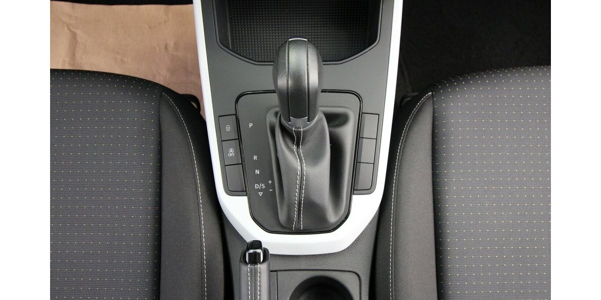 Seat Arona TSI OPF 7-DSG Style LED+TEMPOMAT+KLIMA+ALU 16.621 km 18.700 &euro; Hagenow 19230