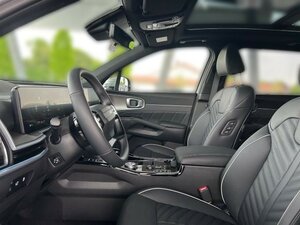 Kia SORENTO 2.2D AWD DCT8 PLAT 7S NAPPA PREM PLATINUM 1.500 km 59.990 &euro; Höhenkirchen-Siegertsbrun 85635