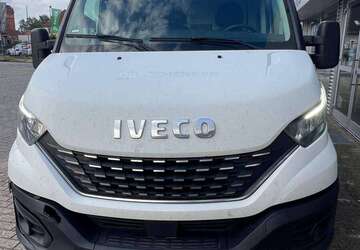 IVECO Daily 252.000 km 22.990 &euro; Delmenhorst 27749