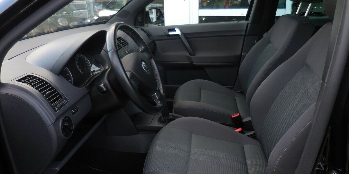 VW Polo 1.2 *Black-Edition* Serviceheft 2.Hand 89.000 km 5.200 &euro; Seevetal - Hittfeld 21218
