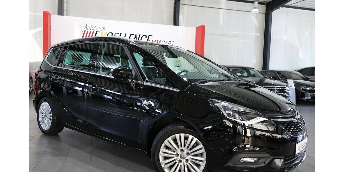 Opel Zafira C 1.6 SIDI T INNOVATION / 7-SITZER / LED 79.000 km 15.991 &euro; Hamm 59077