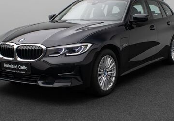BMW 330 106.704 km 25.999 &euro; Celle 29225