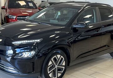 Hyundai KONA 23.673 km 20.340 &euro; Bonn 53227