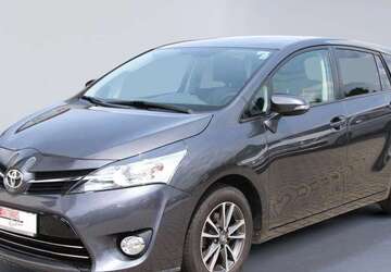 Toyota Verso 88.400 km 10.290 &euro; Wittgensdorf 09228