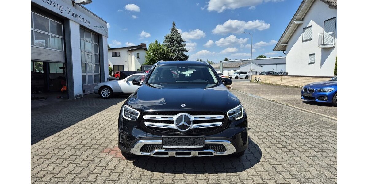 Mercedes-Benz GLC 400 d 4M Rückfahrkamera, LED-Scheinwerfer, Nav 160.000 km 28.690 &euro; Rodgau 63110
