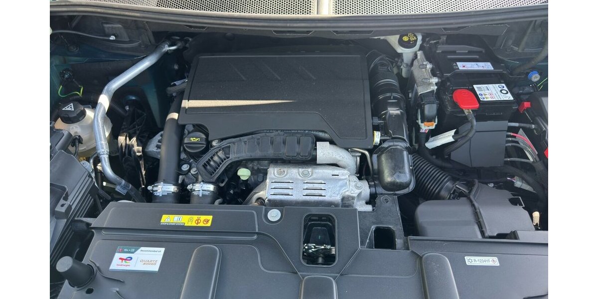 Peugeot 3008 GT *Navi/ACC/Kamera/LED/PDC/SHZG/1.Hd* 9.635 km 22.490 &euro; Bamberg 96052
