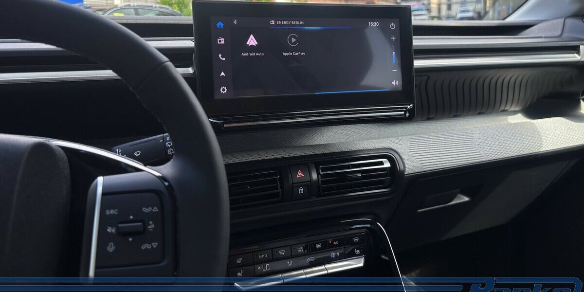 Citroen E-C3 EAT 80kW*LED*NAV*RFK*Carplay*Digital*PDC* 3.106 km 19.990 &euro; Berlin 13187