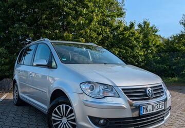 VW Touran 236.000 km 4.800 &euro; Menden (Sauerland) 58708
