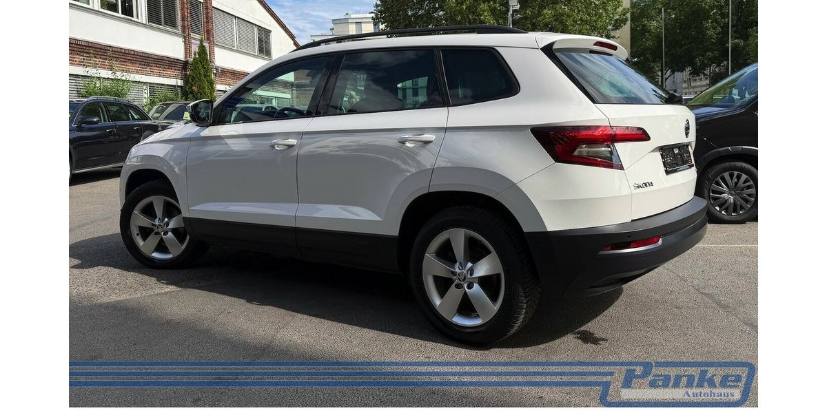Skoda Karoq Ambition*1-Hand*Automatik*Navi*SHZ*Tempo 60.359 km 17.860 &euro; Berlin 13187