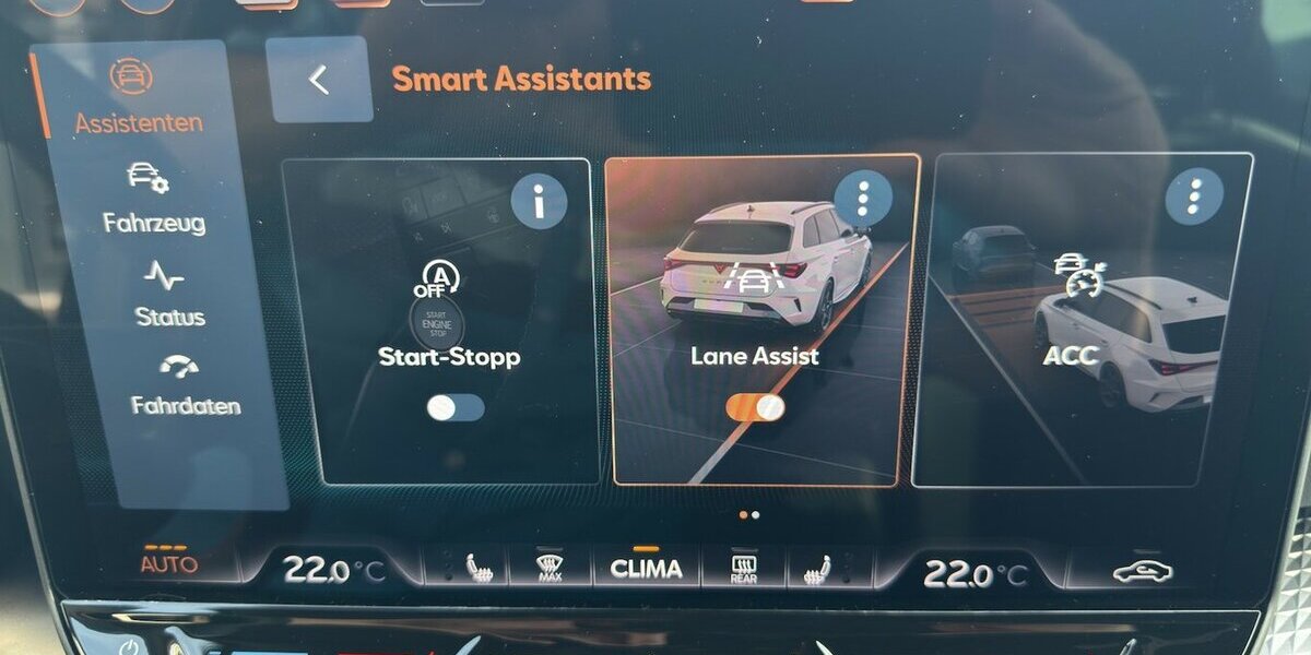 Cupra Leon ST 1.5 eTSI *DSG/AHK//ACC/Kamera/SHZG/LR-HZG* 10.215 km 28.680 &euro; Bamberg 96052