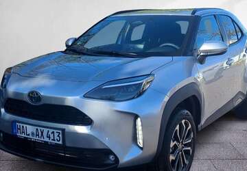 Toyota Yaris Cross 2.806 km 25.550 &euro; Halle 06130