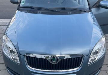 Skoda Roomster 121.000 km 2.350 &euro; Schwäbisch Hall 74523