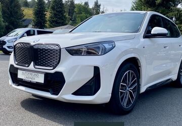 BMW iX1 29.996 km 39.999 &euro; Bad Gottleuba-Berggießhübel / Bahra 01816