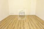 Etagenwohnung Zwickau - 4 Zimmer, 161 m&sup2;, 999&euro; | Angebot:26263464
