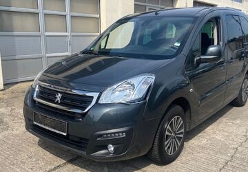 Peugeot Partner Tepee 72.000 km 8.990 &euro; Dessau-Roßlau 06847