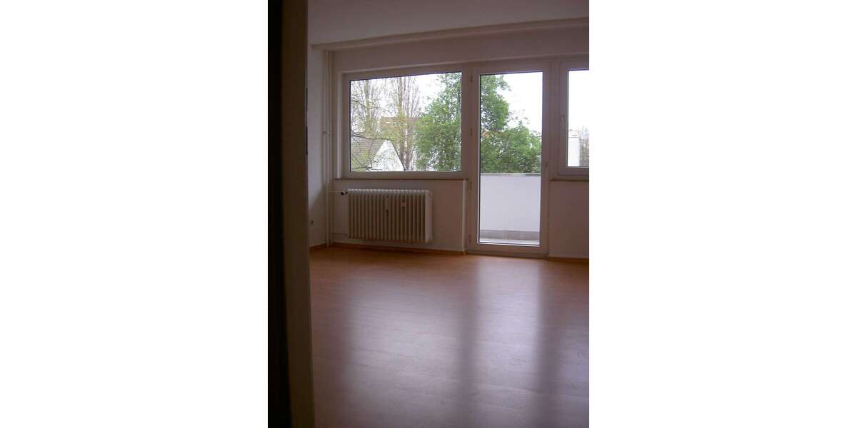 Etagenwohnung Offenbach Nordend - 1 Zimmer, 28 m&sup2;, 400&euro; | Angebot:27273698