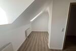 Dachgeschoßwohnung Reichenbach im Vogtland - 4 Zimmer, 77 m&sup2;, 380&euro; | Angebot:26168702