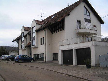 Erdgeschoßwohnung Saarbrücken Brebach-Fechingen - 4 Zimmer, 85 m&sup2;, 680&euro; | Angebot:27638935