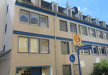 Wohnung Siegen - 3 Zimmer, 79 m&sup2;, 654&euro; | Angebot:27662147