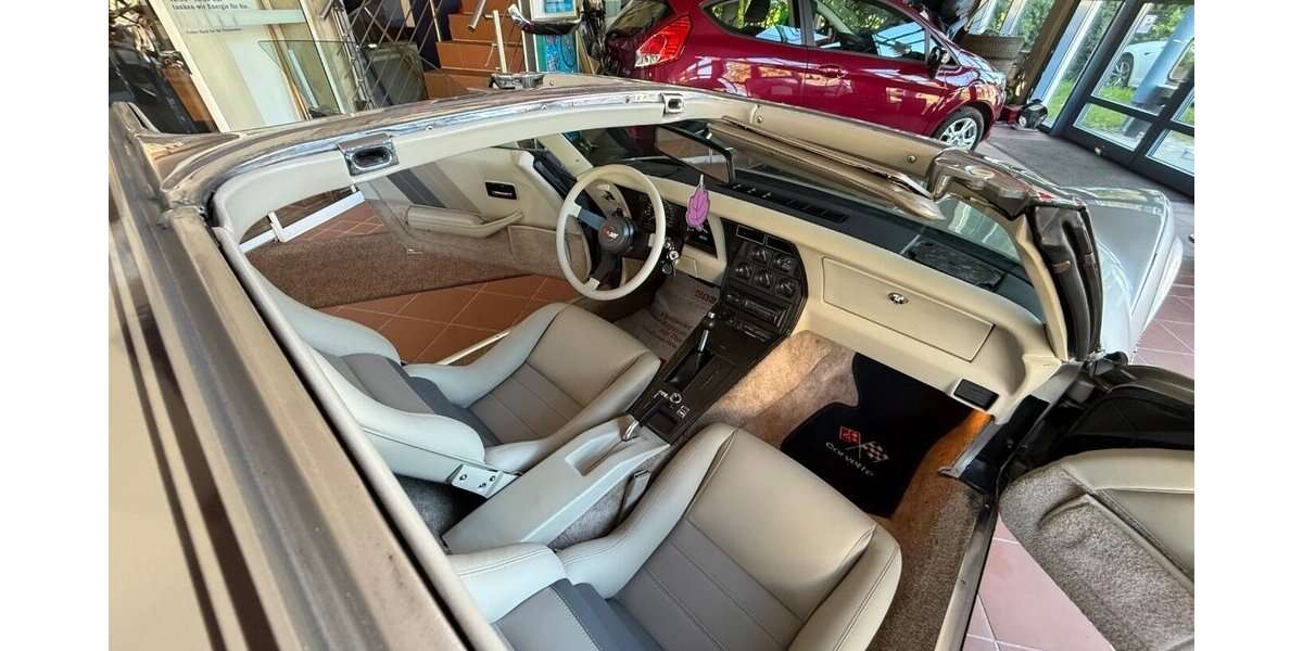 Corvette C3 Targa Collectors Edition 44.000 km 25.999 &euro; Rudolstadt 07407