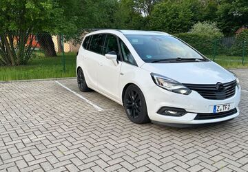 Opel Zafira 115.000 km 15.000 &euro; Zwickau 08056