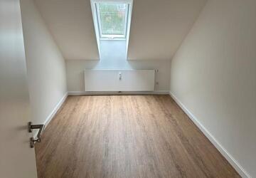 Wohnung Flensburg - 4 Zimmer, 77 m&sup2;, 1.199&euro; | Angebot:27637272