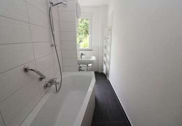 Wohnung Freiberg Freiberg West - 2 Zimmer, 48 m&sup2;, 349&euro; | Angebot:27657131