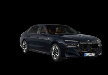 BMW 750 13.657 km 110.990 &euro; München 81245