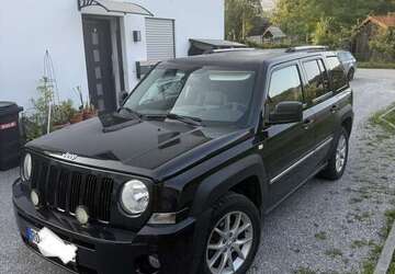 Jeep Patriot 182.000 km 3.800 &euro; Rohrdorf 83101