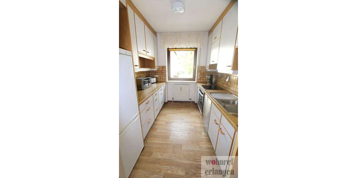 Etagenwohnung Erlangen Am Anger - 3 Zimmer, 83 m&sup2;, 1.300&euro; | Angebot:27291275