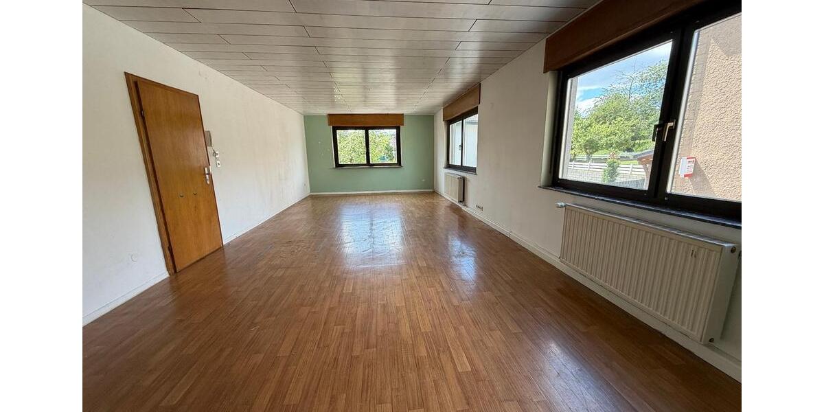 Etagenwohnung Saarbrücken Bischmisheim - 4 Zimmer, 112 m&sup2;, 850&euro; | Angebot:27656304