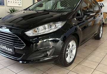 Ford Fiesta 62.050 km 8.490 &euro; Ibbenbüren 49477