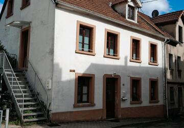 Wohnung Ottweiler - 4 Zimmer, 90 m&sup2;, 980&euro; | Angebot:27637545