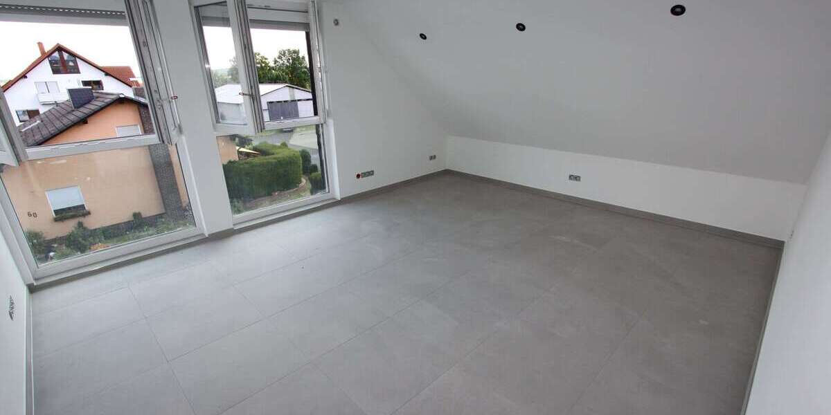 Etagenwohnung Butzbach - 5 Zimmer, 150 m&sup2;, 2.250&euro; | Angebot:27029635