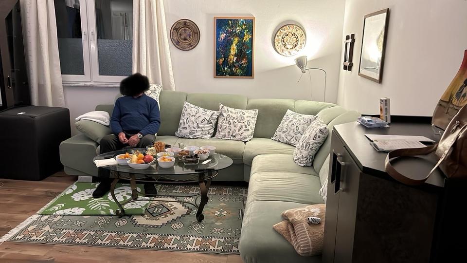 Hochparterre Hamburg Eidelstedt - 2 Zimmer, 65 m&sup2;, 1.500&euro; | Angebot:27668945