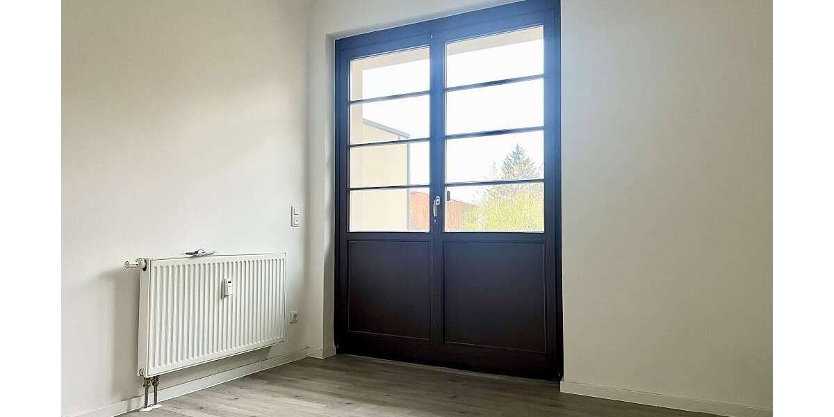 Etagenwohnung Dresden Pieschen - 1 Zimmer, 39 m&sup2;, 496&euro; | Angebot:27270833