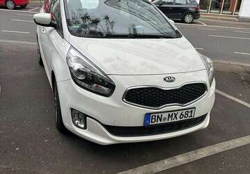 Kia Carens 200.000 km 3.200 &euro; Bonn 53179