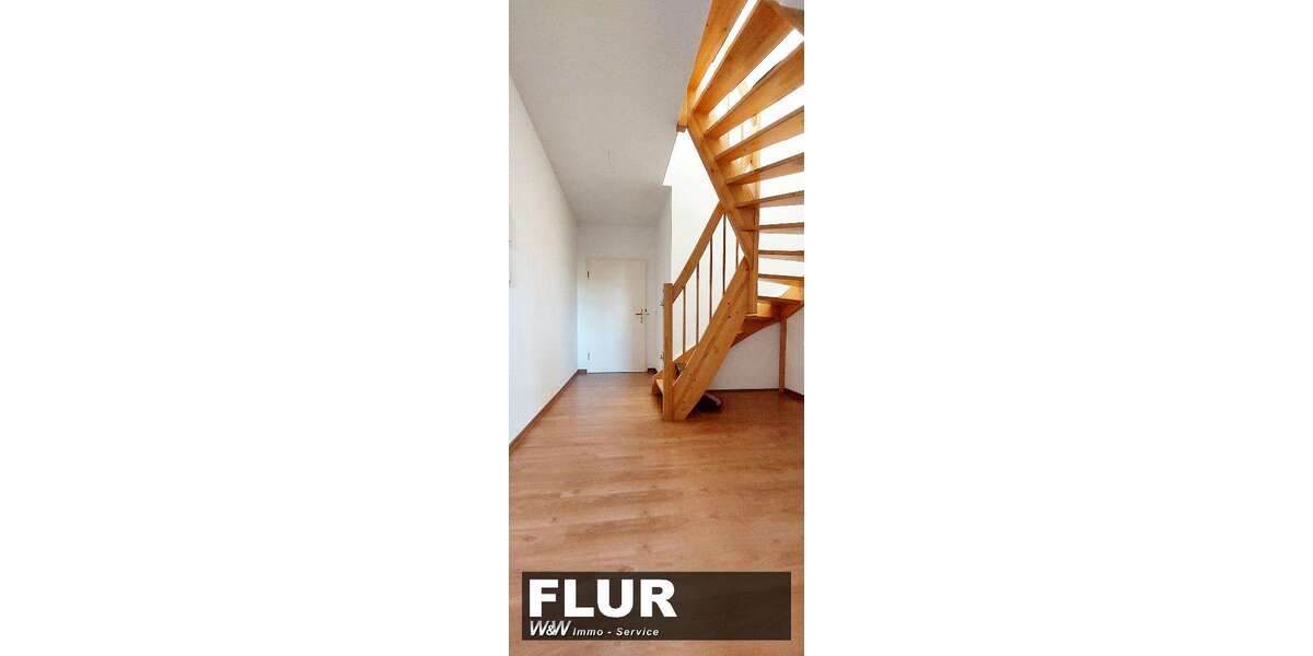 Etagenwohnung Zwickau Mitte-Nord - 3 Zimmer, 80 m&sup2;, 450&euro; | Angebot:27658139