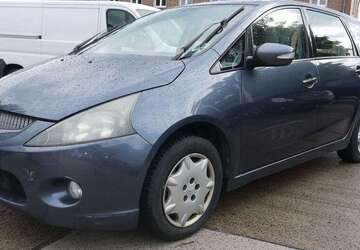 Mitsubishi Grandis 317.000 km 1.399 &euro; Berlin 12439