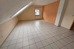 Dachgeschoßwohnung Wallerfangen - 3 Zimmer, 85 m&sup2;, 850&euro; | Angebot:27661607