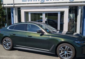 BMW i4 35.681 km 44.995 &euro; Gersdorf 09355
